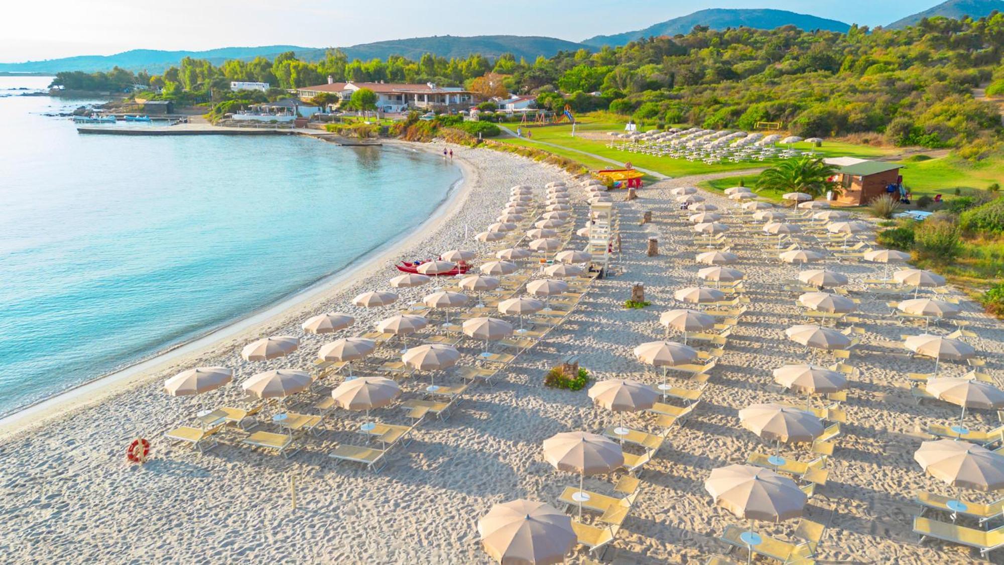 Amasea Resort San Teodoro  Extérieur photo